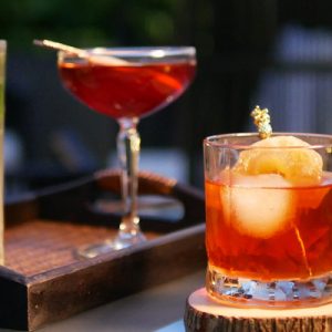 cocktails at piquancy rooftop bar