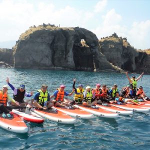 SUP at Shenao Elephant Trunk Rock