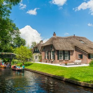 Day Tour to Giethoorn