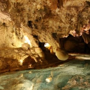 interiors of the cave of wonders