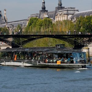 seine river cruise bateaux parisiens