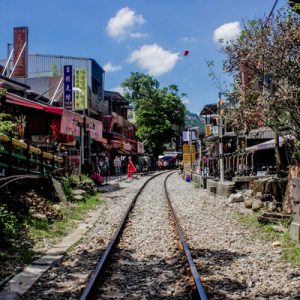 shifen train station half day tour