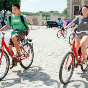 bike tour in versailles