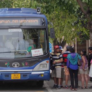 hop on hop off bus tour in delhi