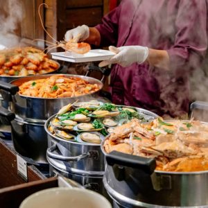 Baiyoke Floating Market Buffet