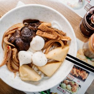 hee kee cart noodle