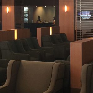 indira gandhi international airport lounge