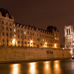 paris by night city tour seine river cruise