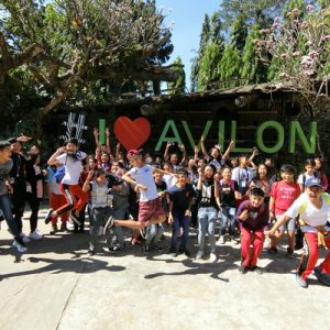avilon zoo signage and tourists in rizal