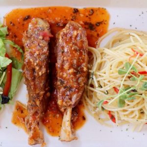 cafe trouve garlic spaghetti with pork knee