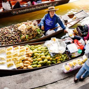 damnoen saduak floating market tour