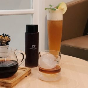 Nous Deux Cafe at Dongmen Station