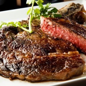 Steak House Pound (ステーキハウス 听) in Shinsaibashi - Premium Aged Wagyu Beef