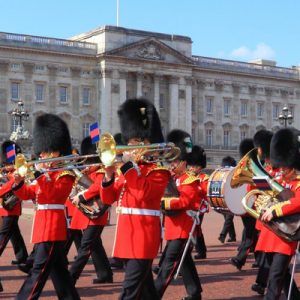royal walking tour