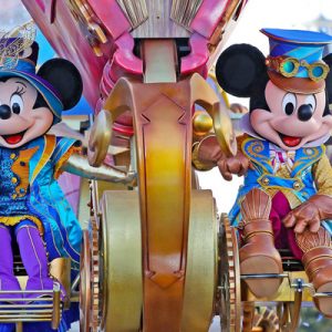 巴黎迪士尼乐园 (Disneyland Paris)