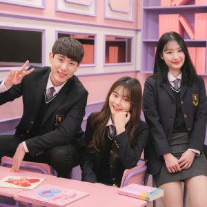 韩国梨花校服租借体验